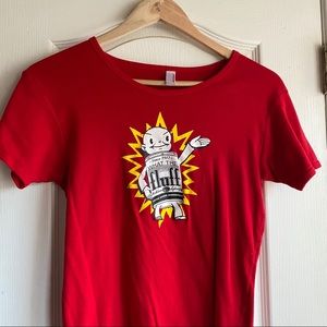 Red graphic tee!